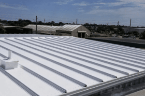 Professional Commercial Roof Repair vs DIY safety and outcome